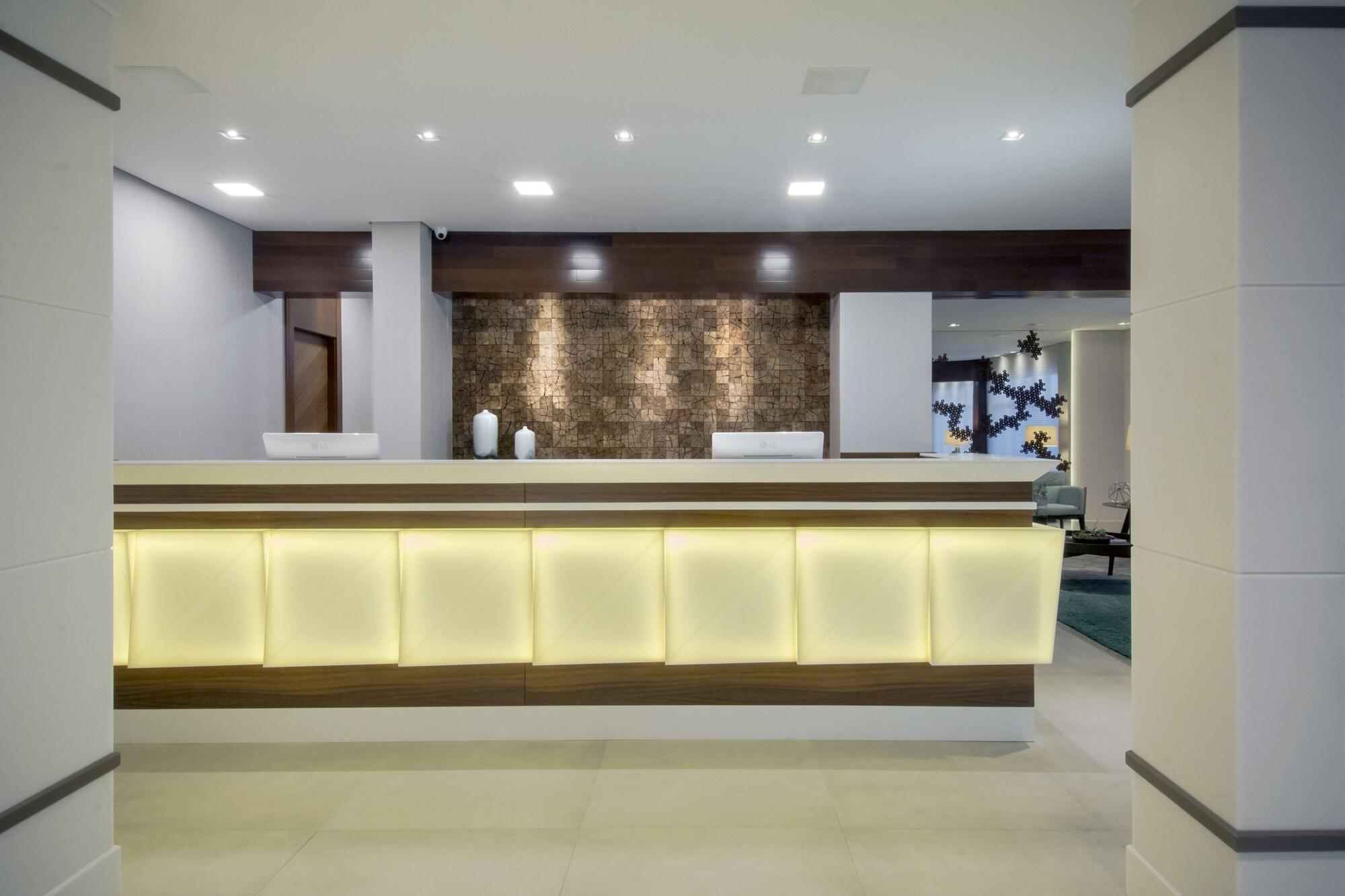 Hotel Blumenau - Balneário Camboriú Εξωτερικό φωτογραφία